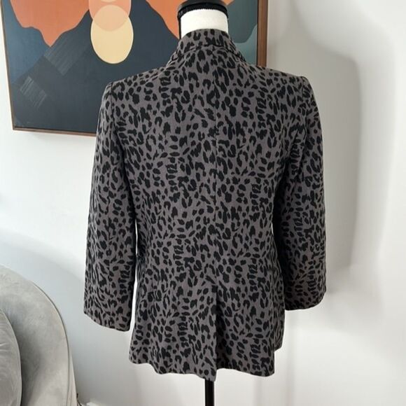 Joie Linen Animal Print Blazer Sz 10, Gray and Black - Picture 4 of 9